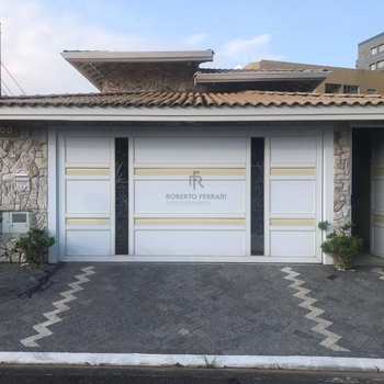 Casa em Praia Grande, bairro Caiçara