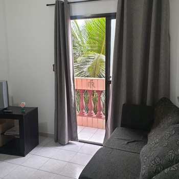Apartamento em Praia Grande, bairro Caiçara