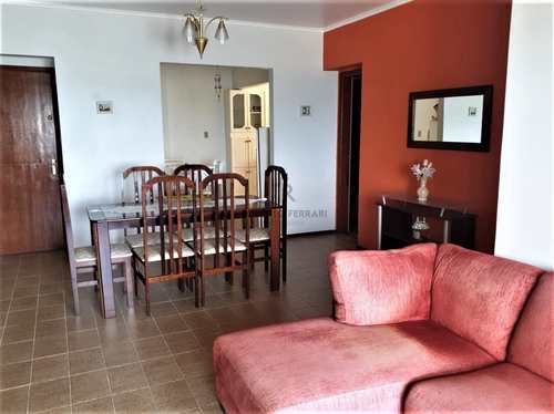 Apartamento, código 239 em Praia Grande, bairro Caiçara