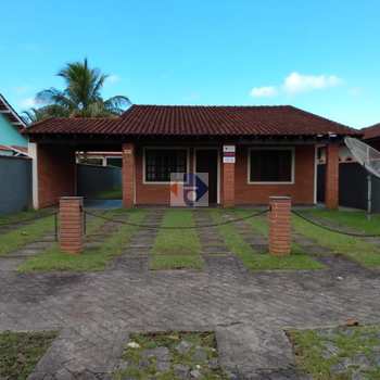 Casa em Bertioga, bairro Centro