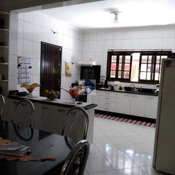 Sobrado em Suzano, bairro Parque Santa Rosa