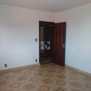 Apartamento em Suzano, bairro Sítio São José