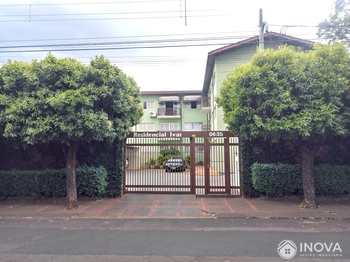 Apartamento, código 580 em Barretos, bairro Celina
