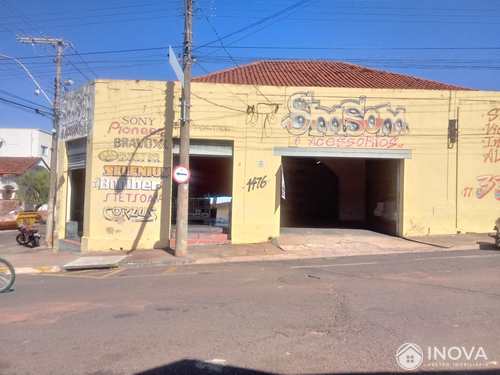 Salão, código 759 em Barretos, bairro Centro