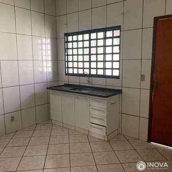 Casa em Barretos, bairro América