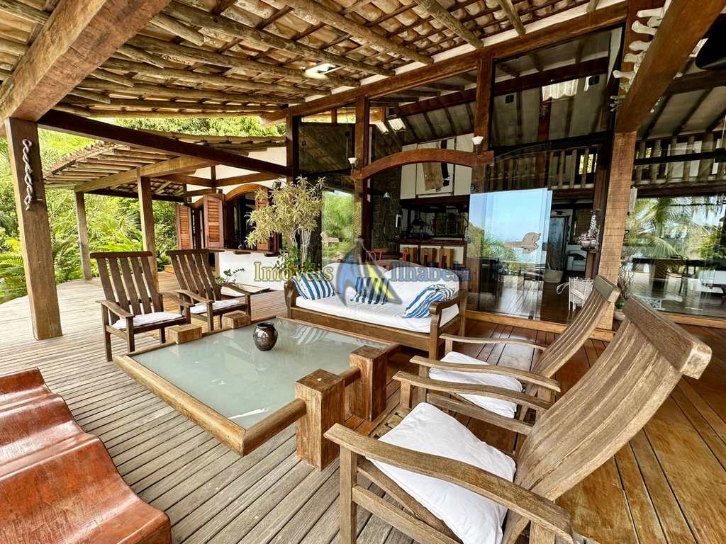 Casa em Ilhabela, no bairro Norte