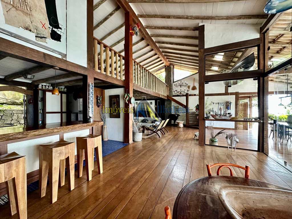 Casa em Ilhabela, no bairro Norte