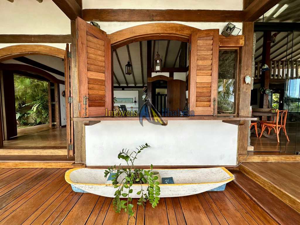 Casa em Ilhabela, no bairro Norte