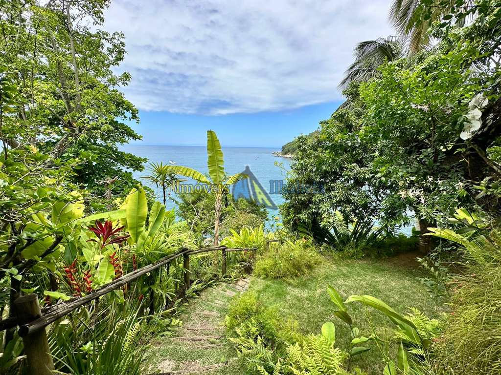 Casa em Ilhabela, no bairro Norte