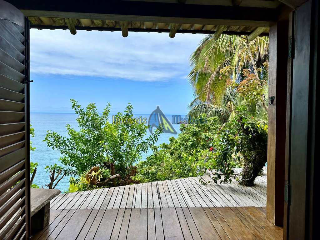 Casa em Ilhabela, no bairro Norte