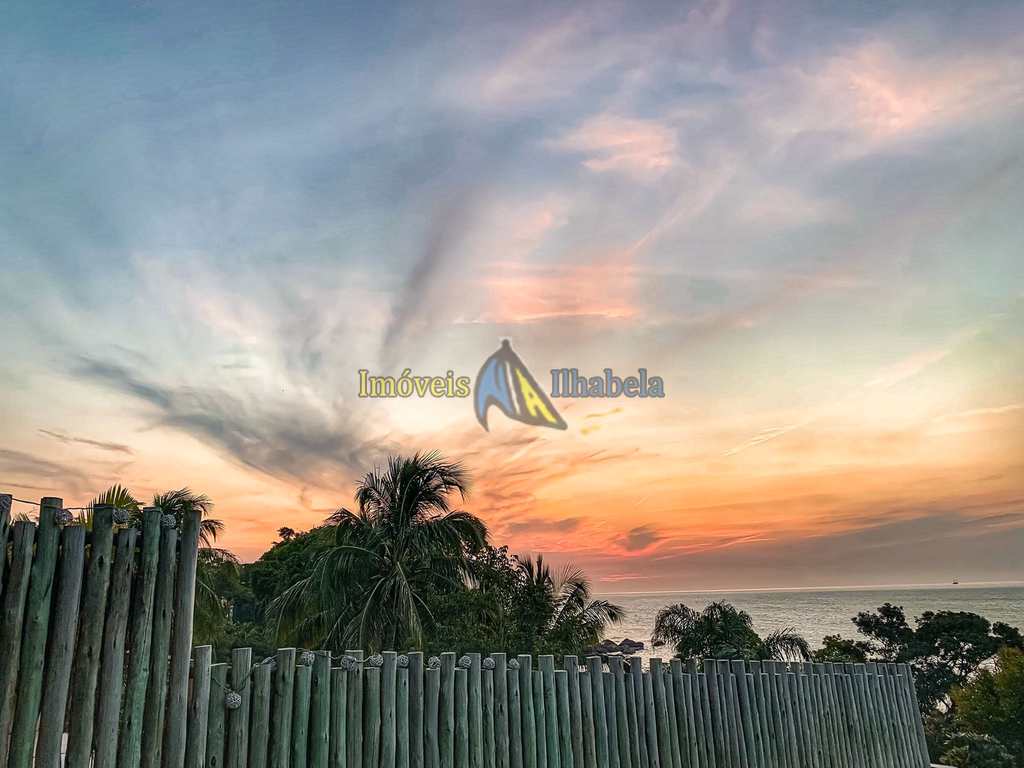 Casa de Condomínio em Ilhabela, no bairro Sul