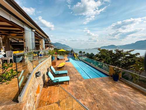Casa, código 627 em Ilhabela, bairro Centro