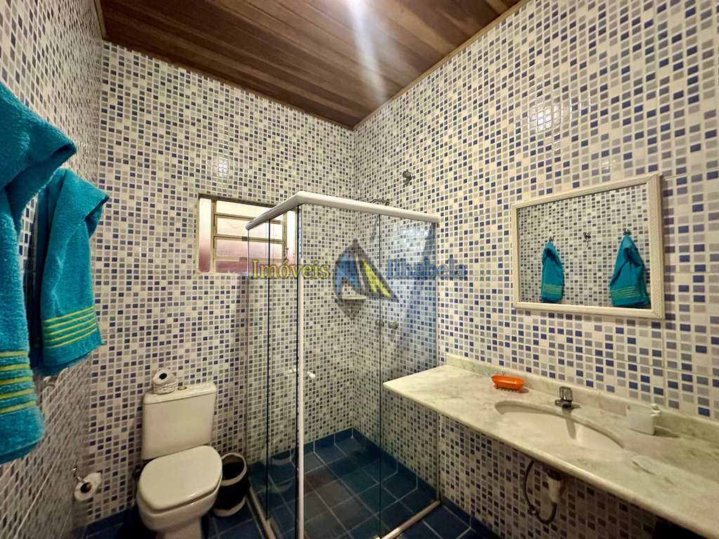 Casa em Ilhabela, no bairro Sul