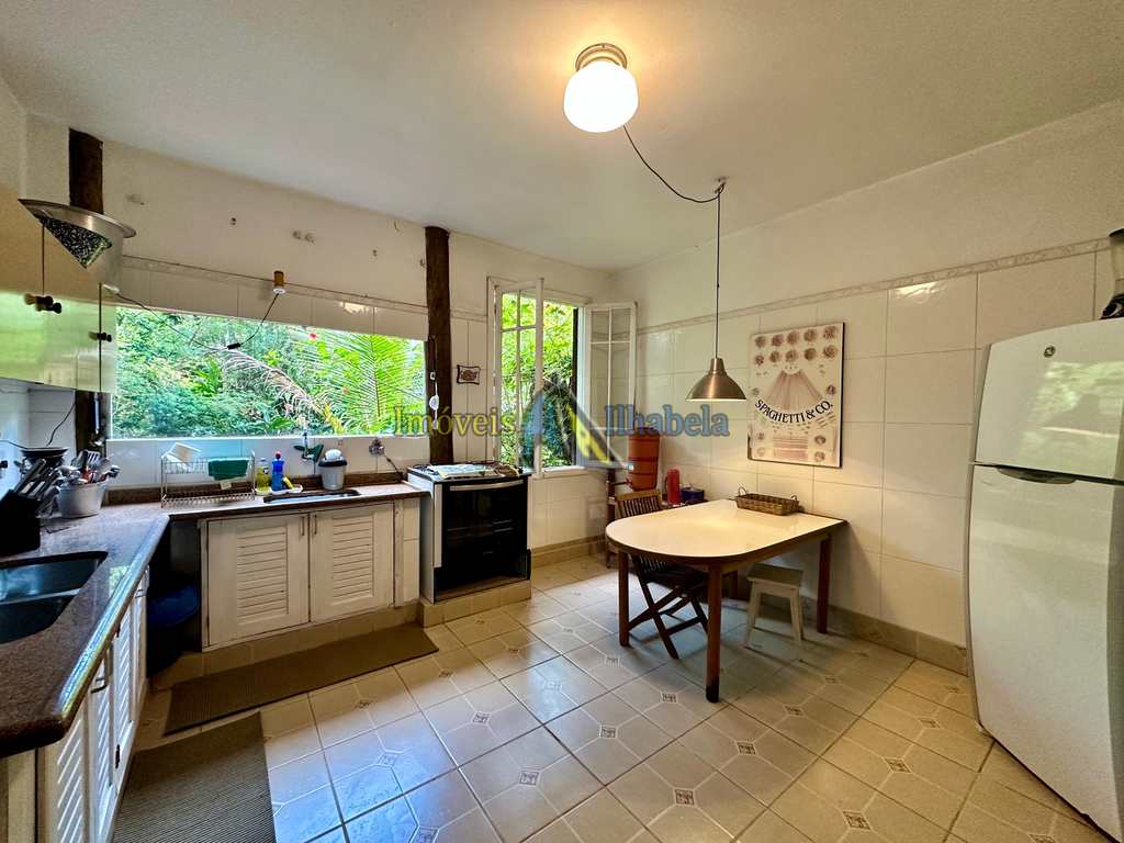 Casa em Ilhabela, no bairro Sul