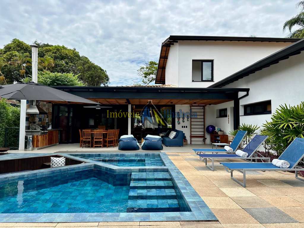 Casa de Condomínio em Ilhabela, no bairro Centro