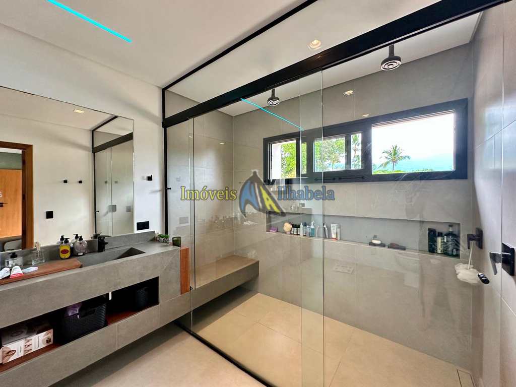 Casa de Condomínio em Ilhabela, no bairro Centro