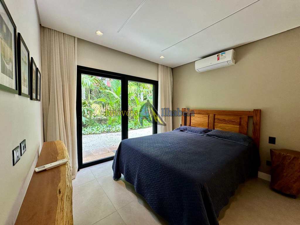 Casa de Condomínio em Ilhabela, no bairro Centro