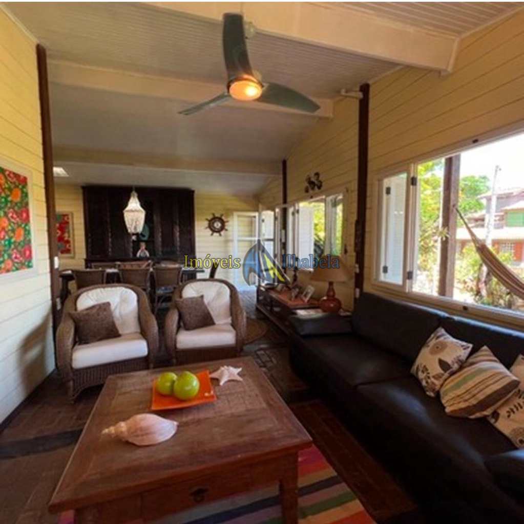 Casa em Ilhabela, no bairro Sul