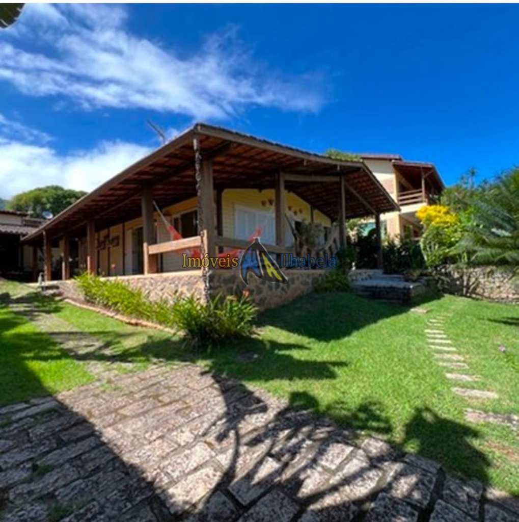 Casa em Ilhabela, no bairro Sul