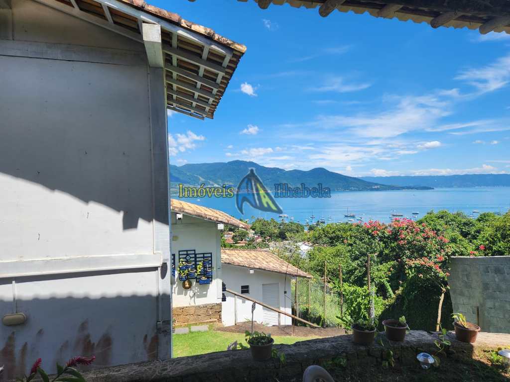 Casa em Ilhabela, no bairro Centro