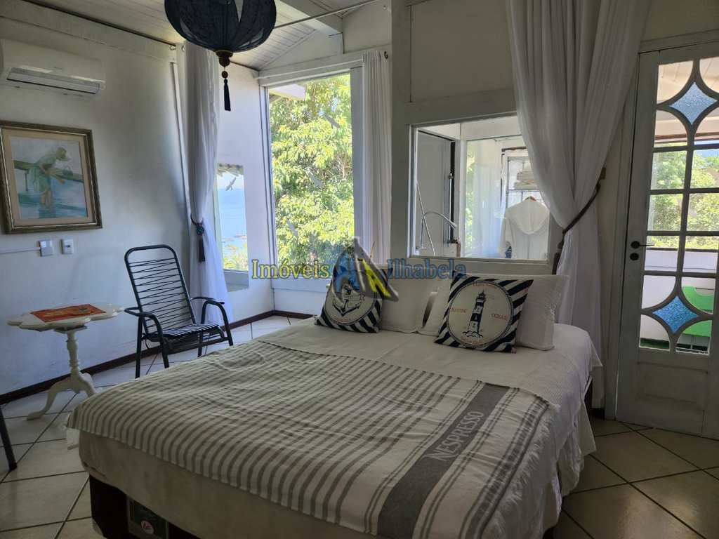 Casa em Ilhabela, no bairro Centro