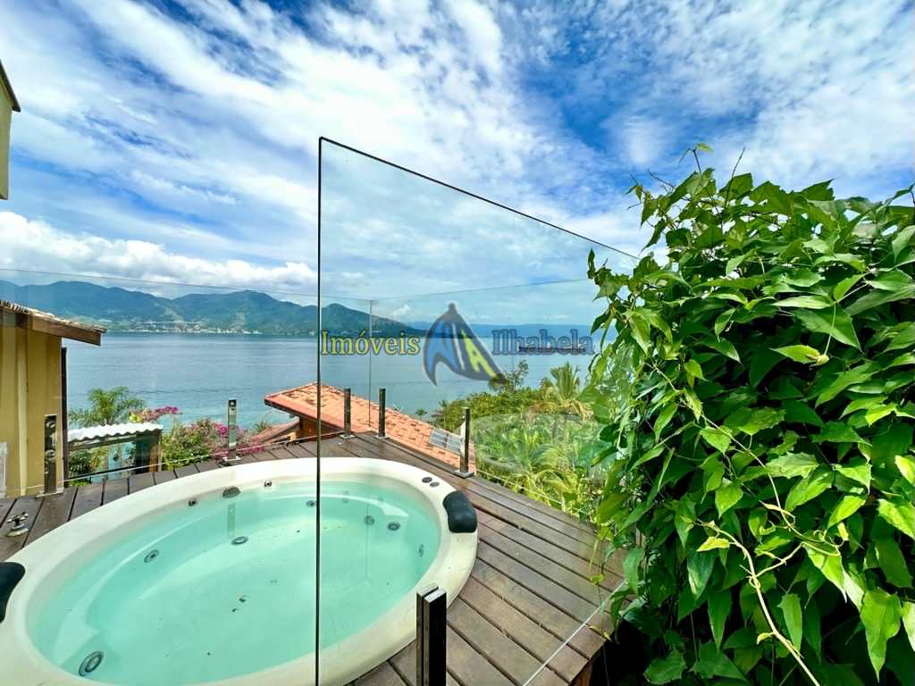 Casa de Condomínio em Ilhabela, no bairro Norte