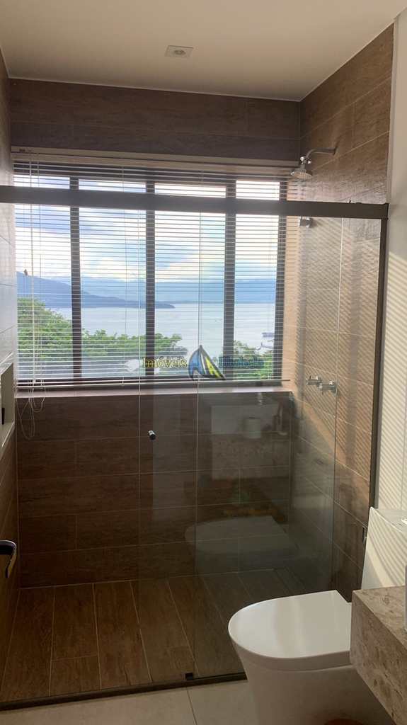 Casa de Condomínio em Ilhabela, no bairro Norte