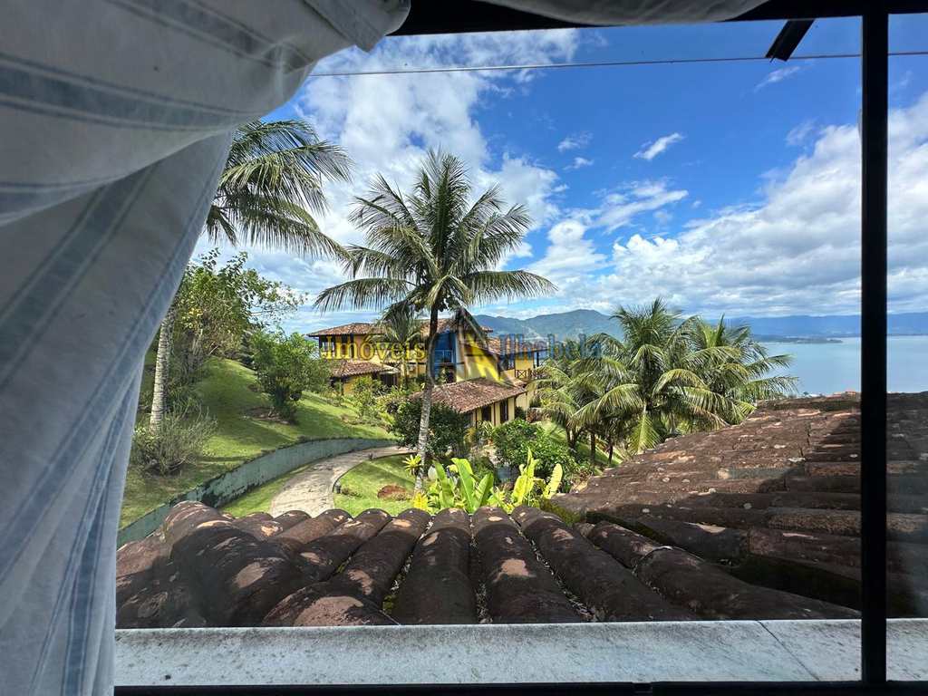 Casa de Condomínio em Ilhabela, no bairro Norte