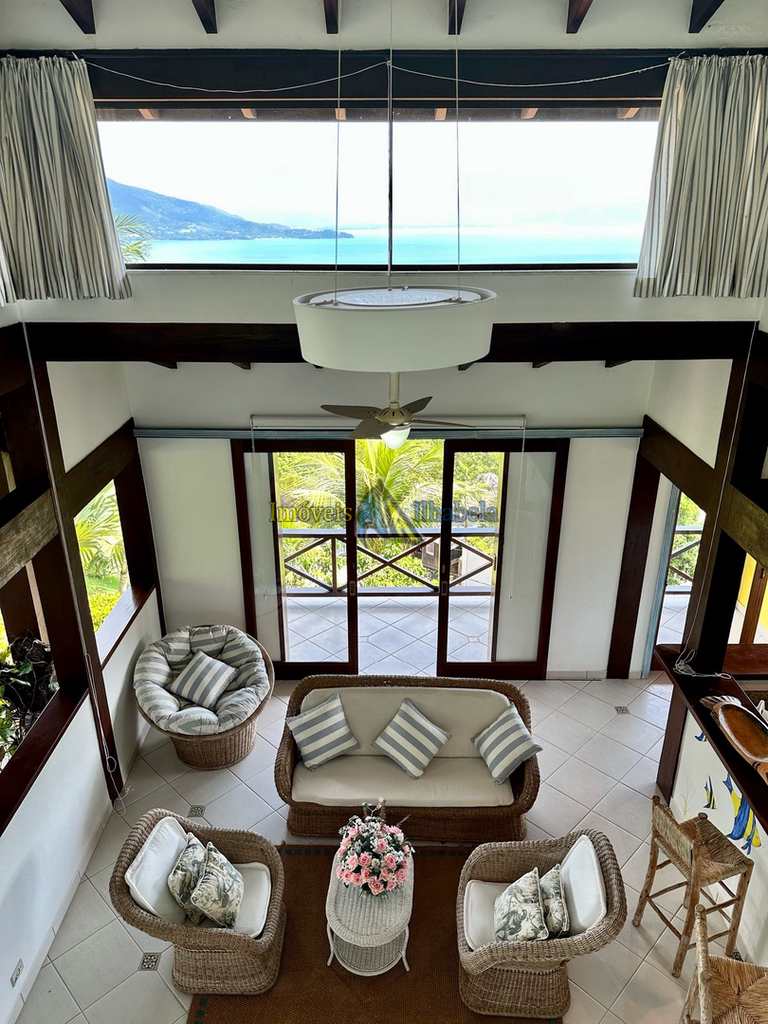 Casa de Condomínio em Ilhabela, no bairro Norte