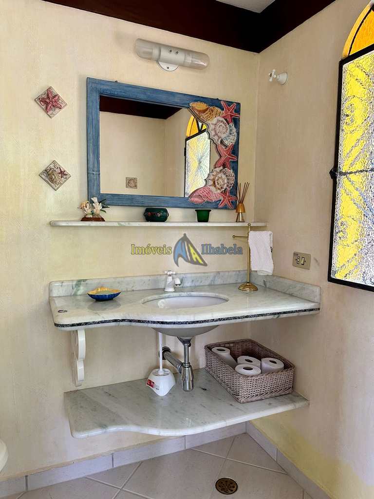 Casa de Condomínio em Ilhabela, no bairro Norte