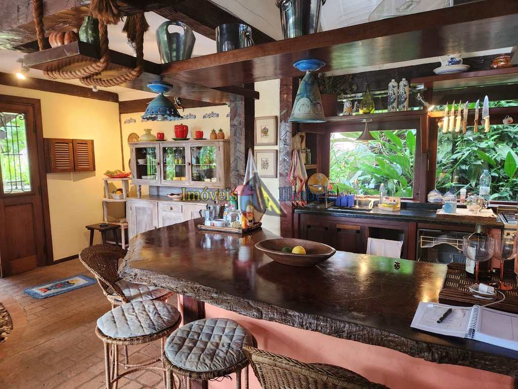 Casa de Condomínio em Ilhabela, no bairro Sul