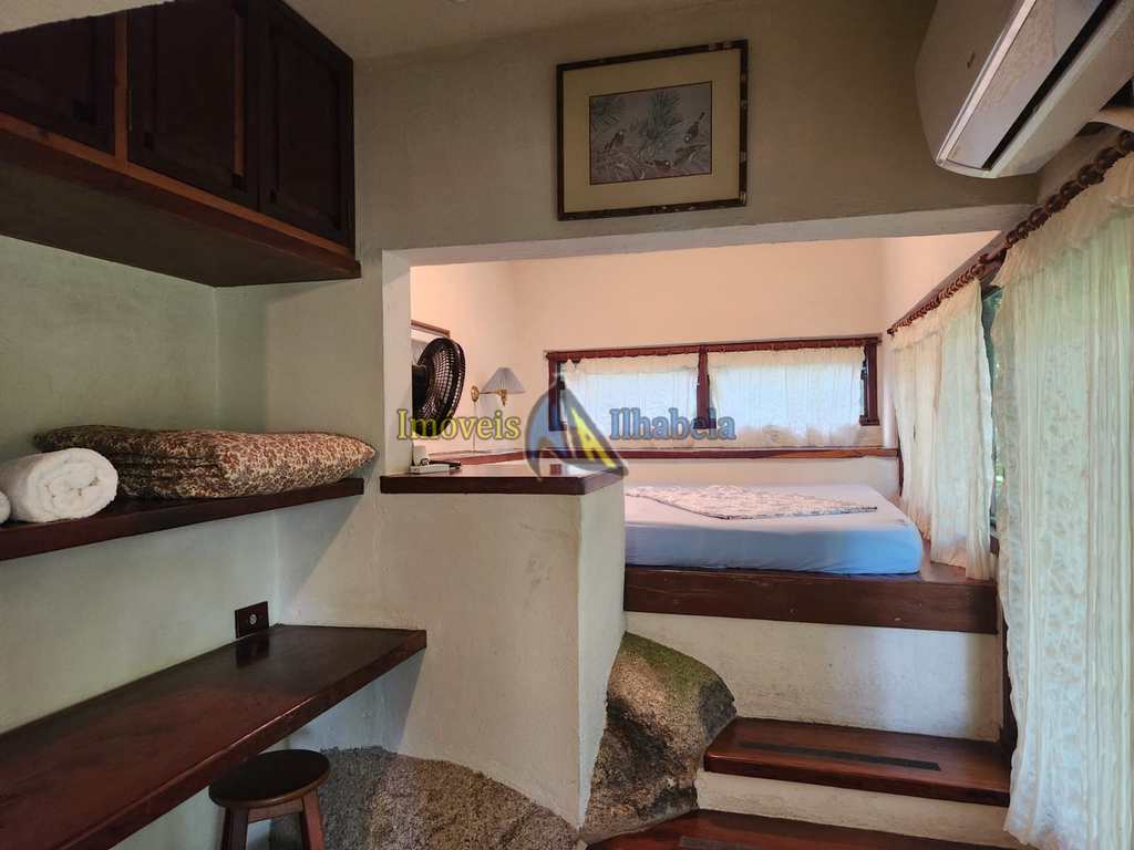 Casa de Condomínio em Ilhabela, no bairro Sul