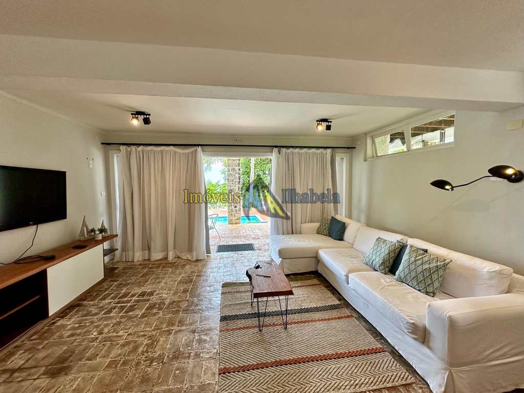 Casa em Ilhabela, no bairro Norte