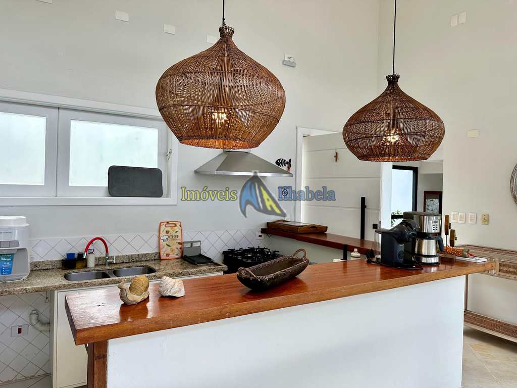 Casa em Ilhabela, no bairro Norte