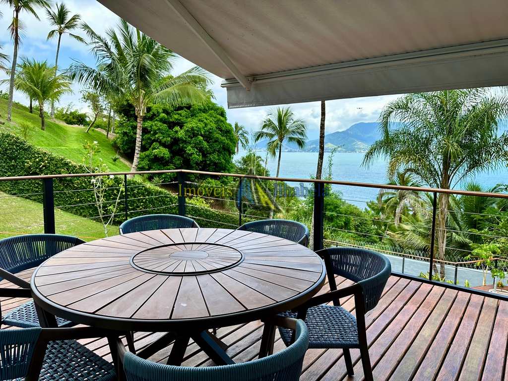 Casa em Ilhabela, no bairro Norte