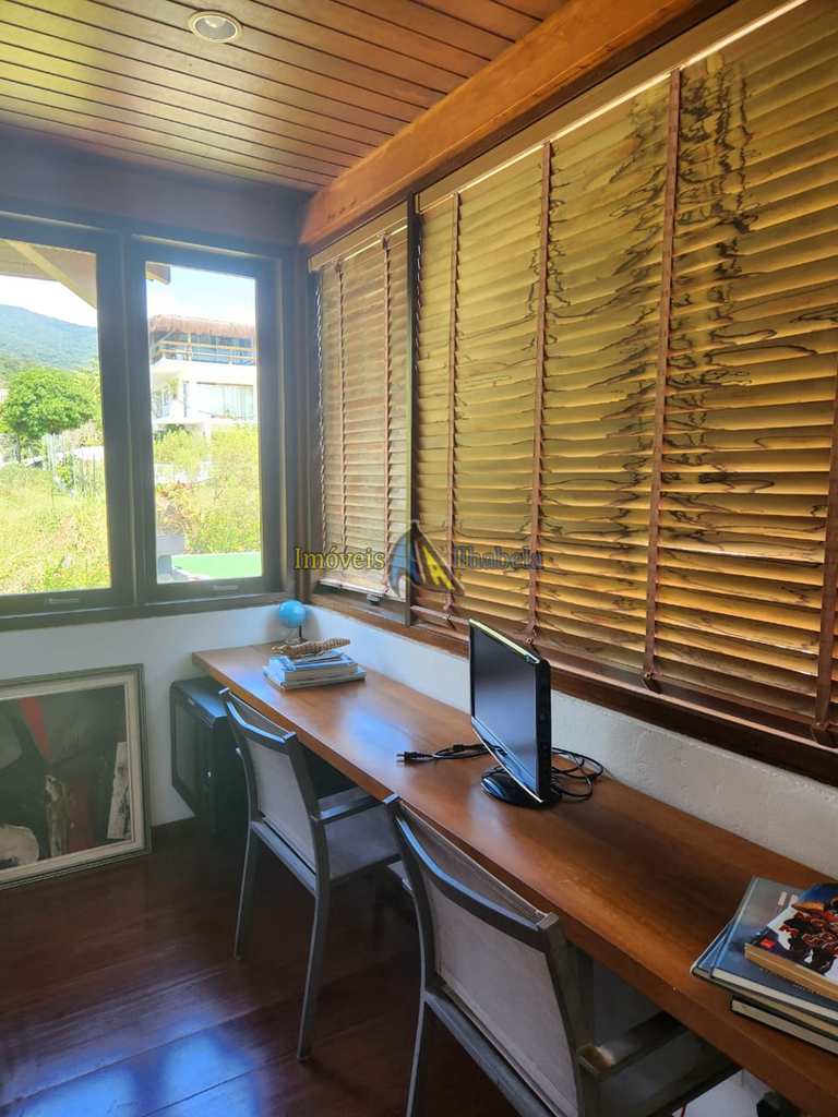 Casa de Condomínio em Ilhabela, no bairro Norte