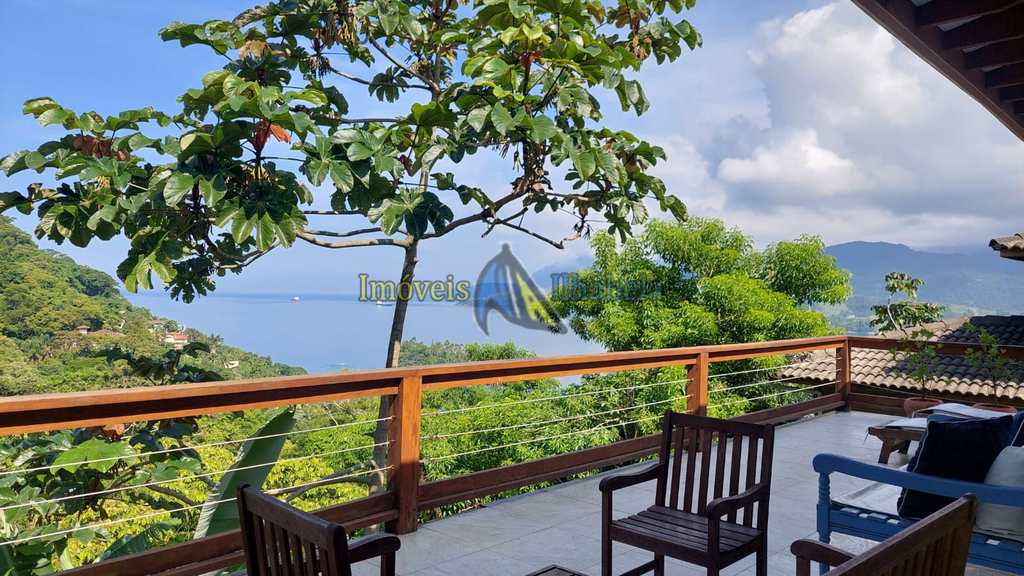 Casa em Ilhabela, no bairro Sul