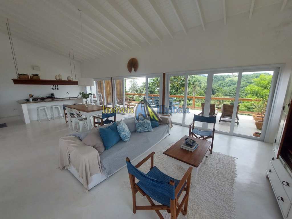 Casa em Ilhabela, no bairro Sul