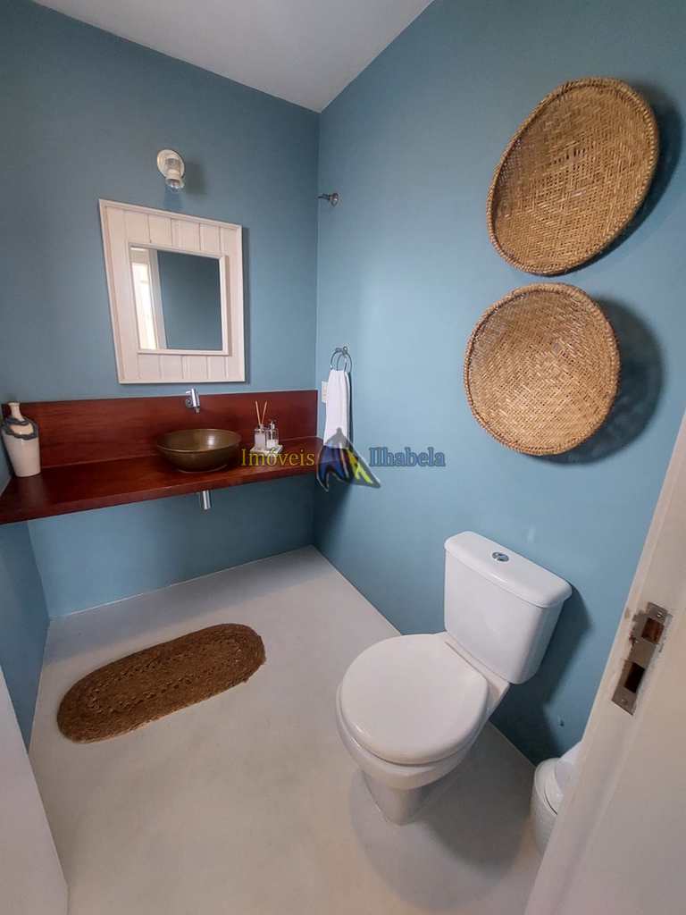 Casa em Ilhabela, no bairro Sul