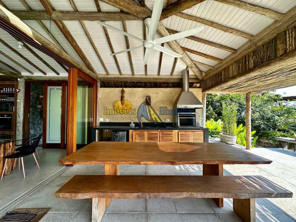 Casa de Condomínio em Ilhabela, no bairro Norte