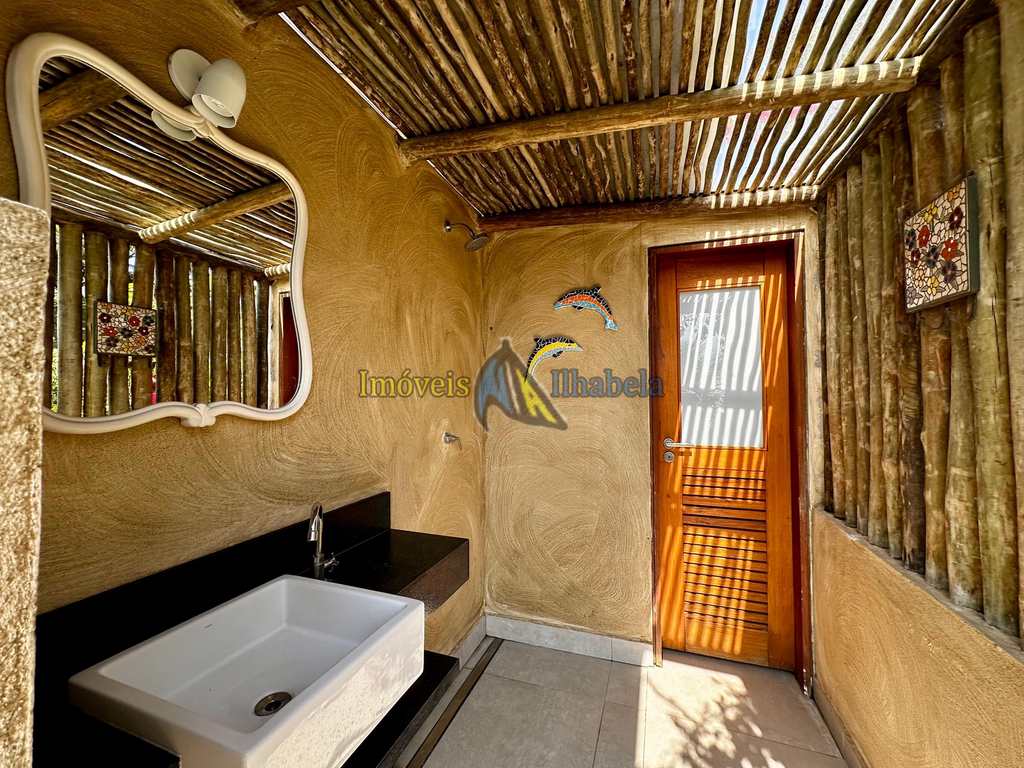 Casa de Condomínio em Ilhabela, no bairro Norte