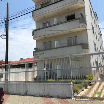 Apartamento em Itanhaém, bairro Centro