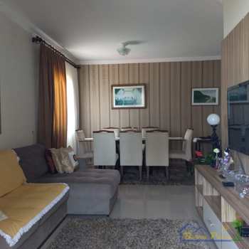 Apartamento em Itanhaém, bairro Centro