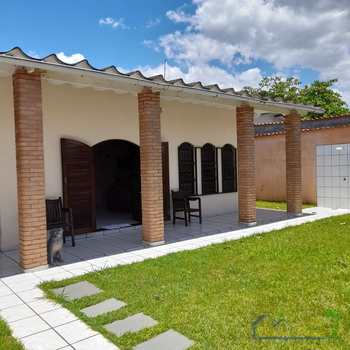 Casa em Itanhaém, bairro Campos Elíseos