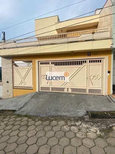 Casa, código 2027 em Amparo, bairro Jardim São Roberto
