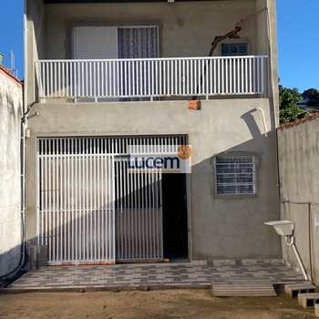 Casa em Amparo, bairro São Judas
