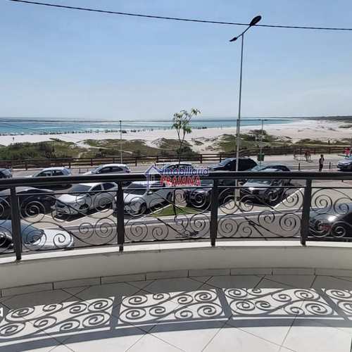 Apartamento em Arraial do Cabo, bairro Praia Grande