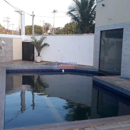 Casa de Condomínio em Arraial do Cabo, bairro Vila Industrial
