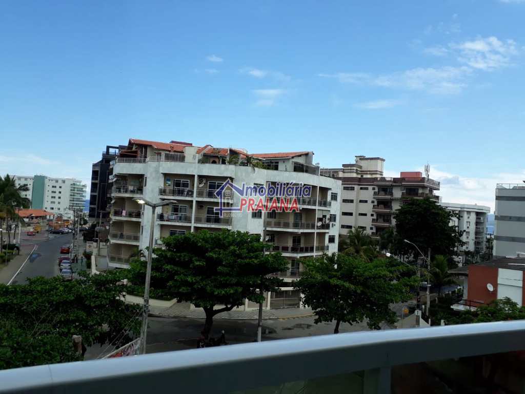 Apartamento em Cabo Frio, no bairro Vila Nova