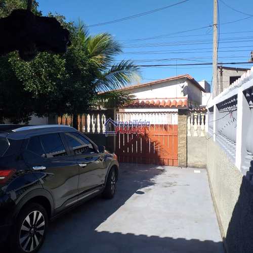 Casa em Arraial do Cabo, bairro Monte Alto